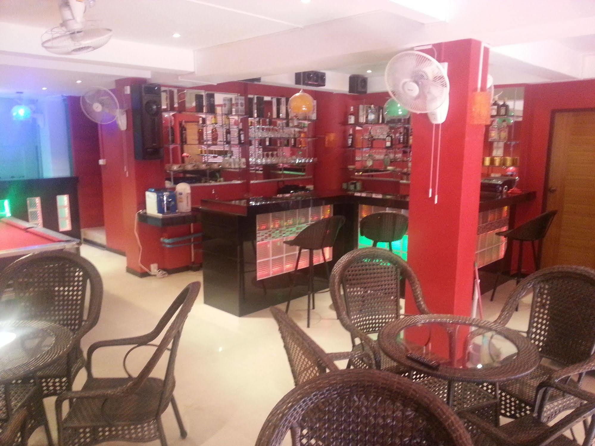 芭達亞 Oyo-963阳光旅馆酒店 外观 照片